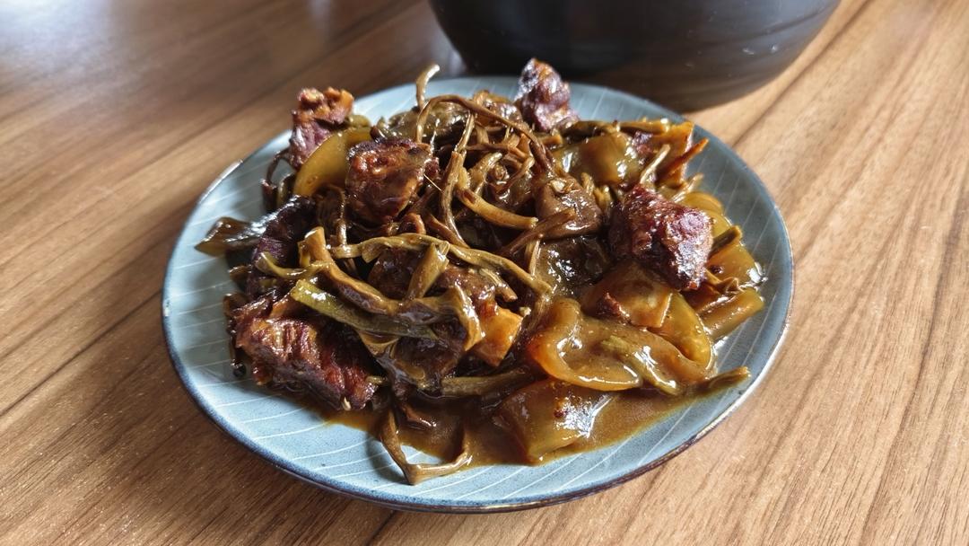 干豆角烧排骨(下饭菜)