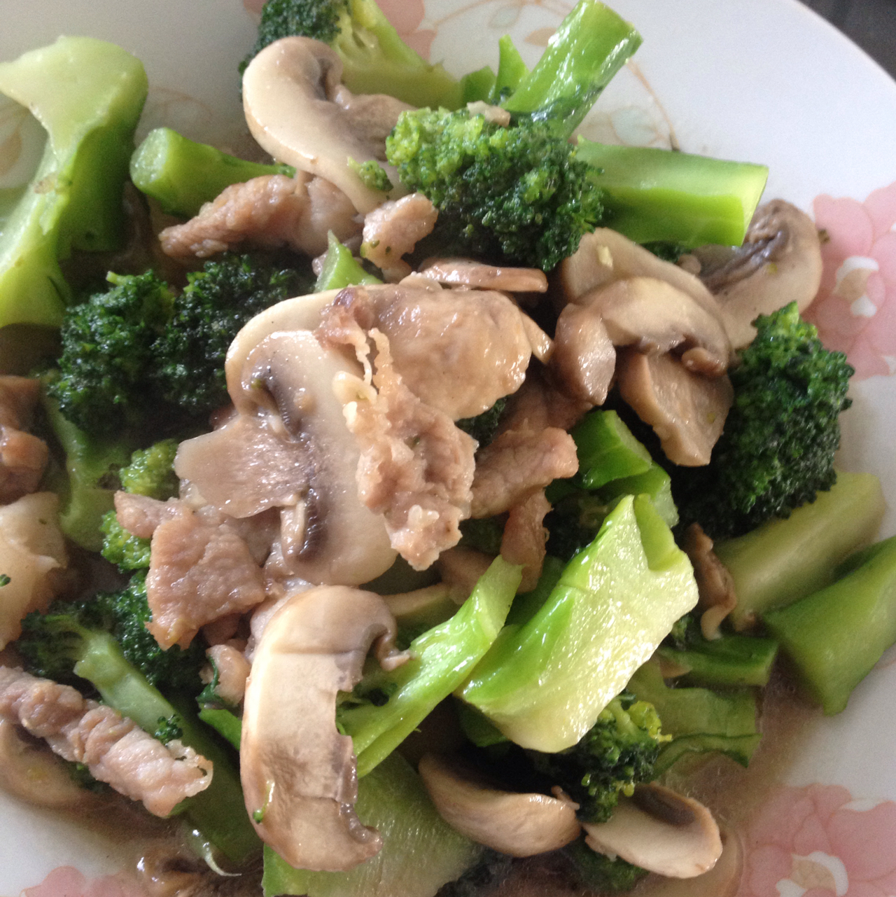 西兰花炒肉片