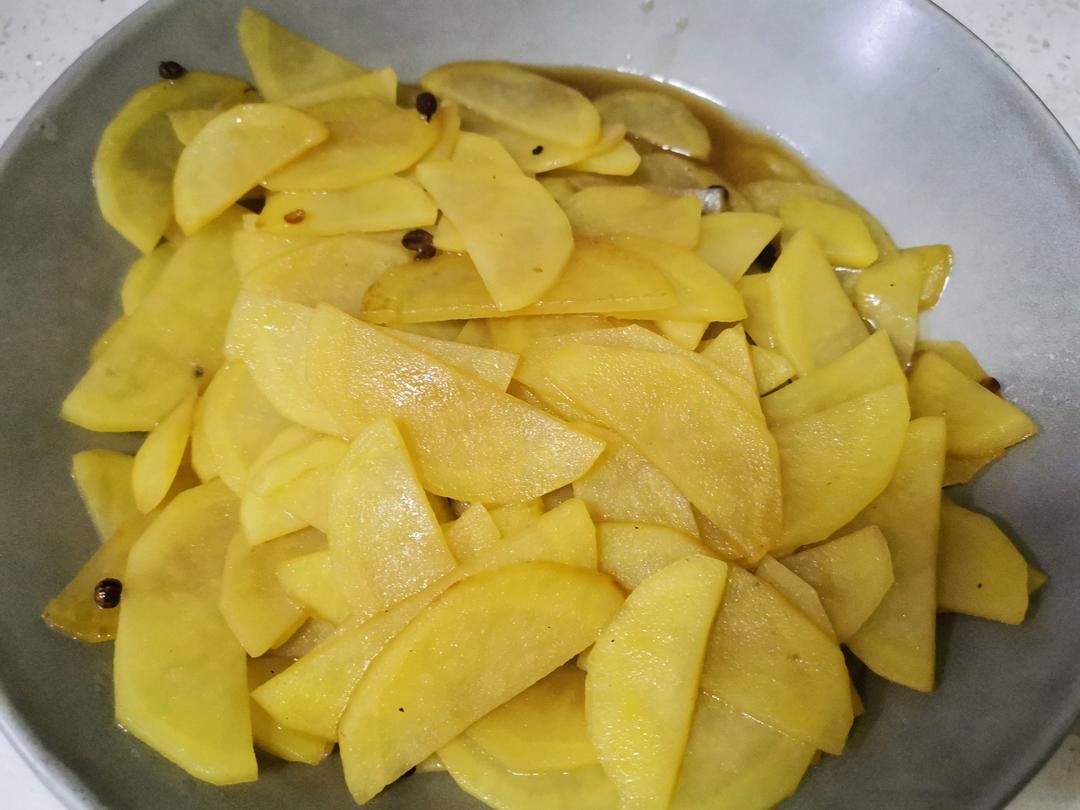 家常炒土豆片