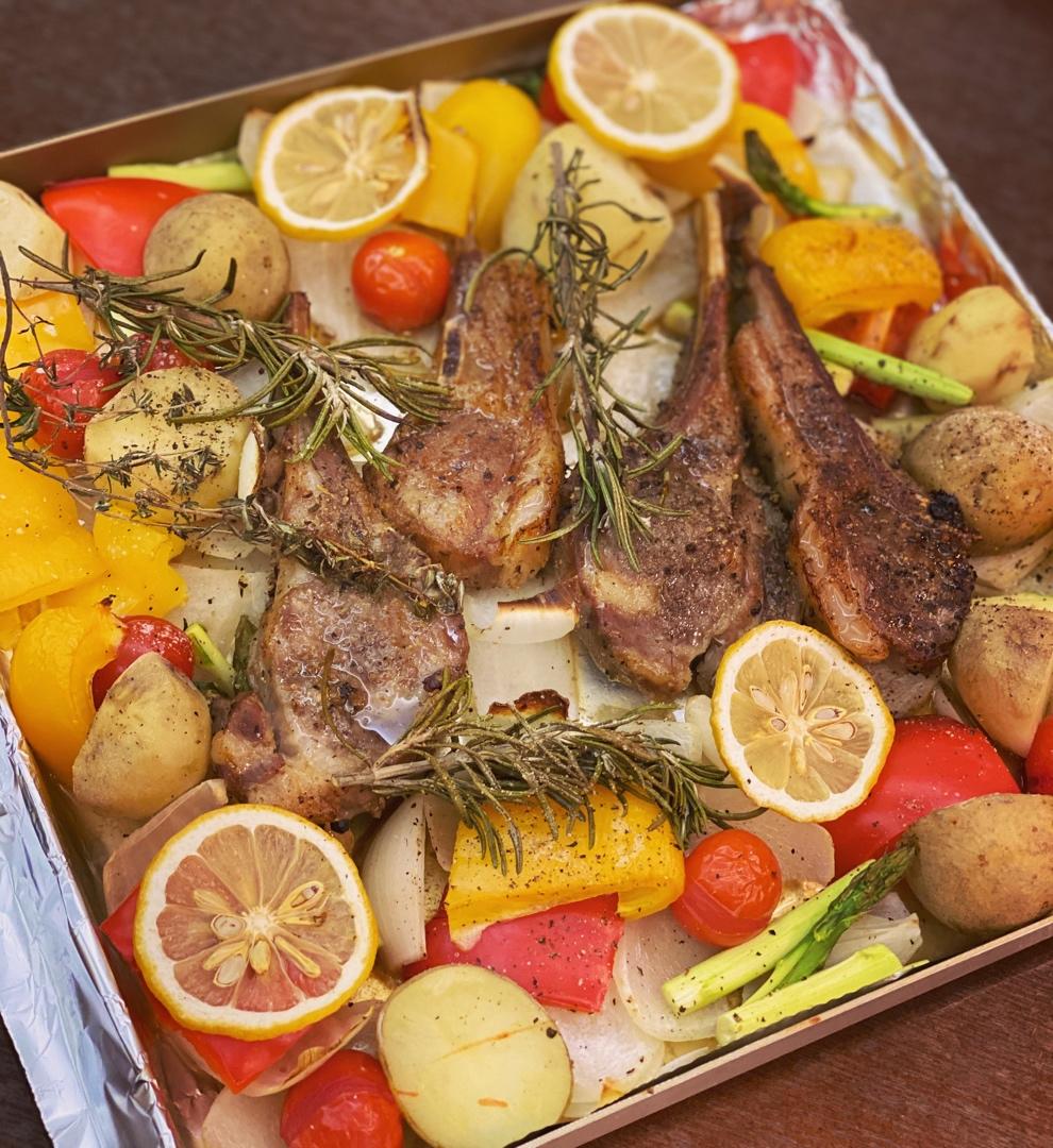 在家也能做西餐之               高颜值迷迭香烤羊排