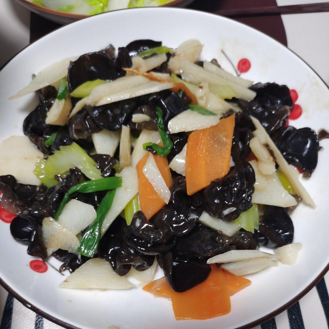 山药炒木耳