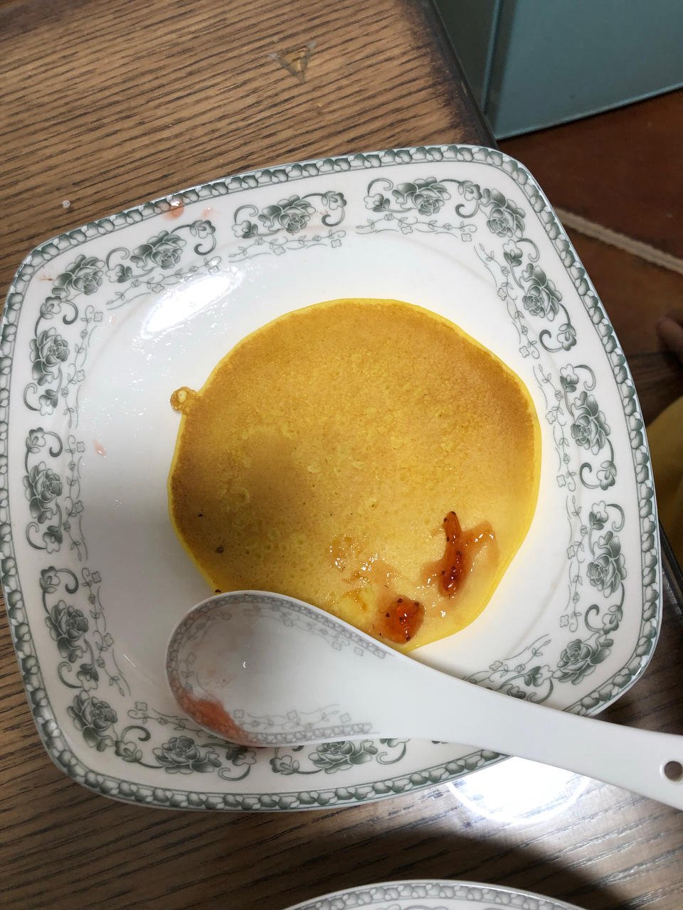 玉米面松饼，早起5分钟搞定，又软又健康