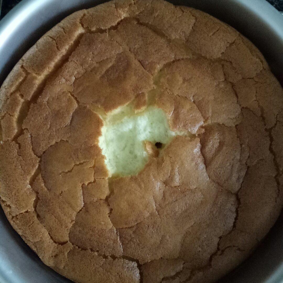 烤箱做蛋糕（戚风蛋糕的做法）