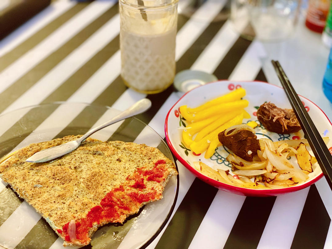 【超简单】只含2g碳水的生酮万能饼