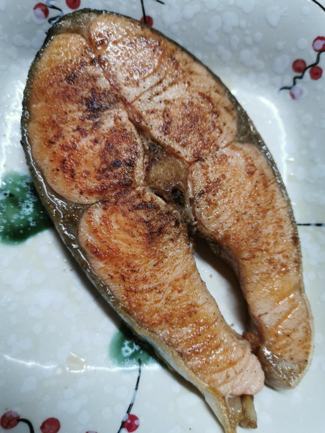 香煎三文鱼扒