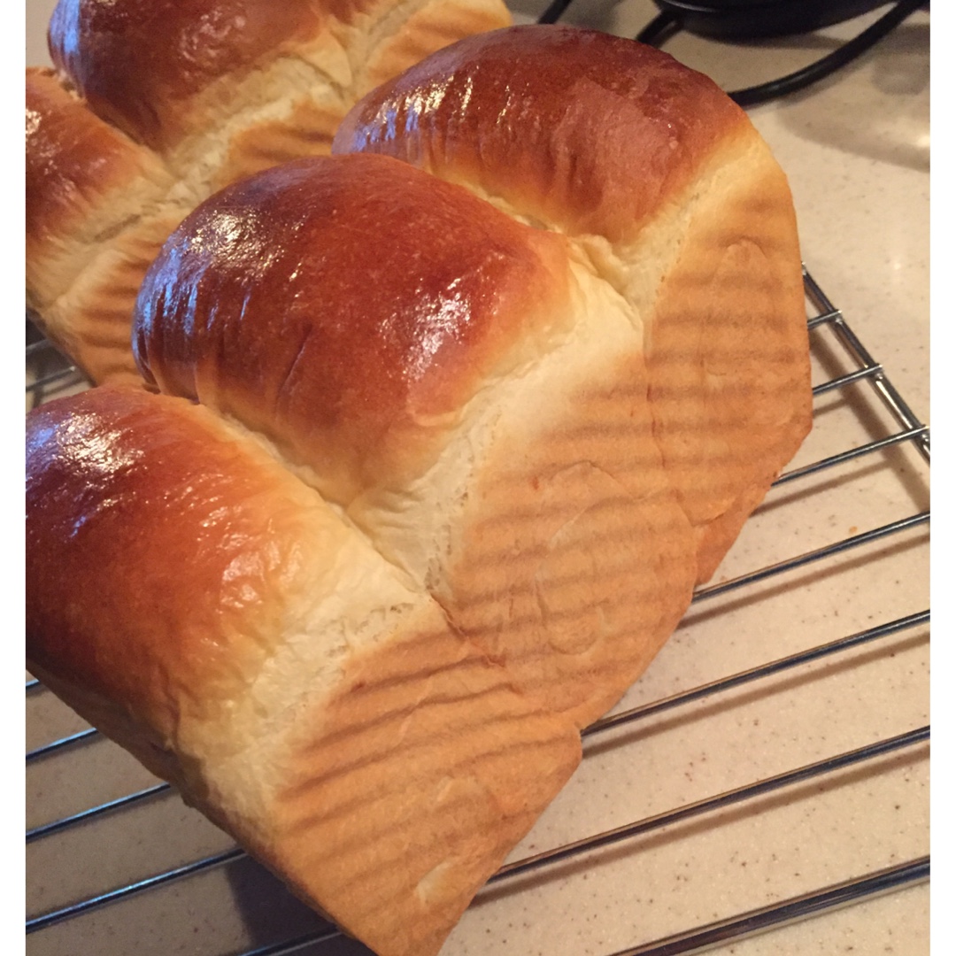 王光光光光的中种法北海道吐司详细步骤版（柏翠面包机8990型号制作）