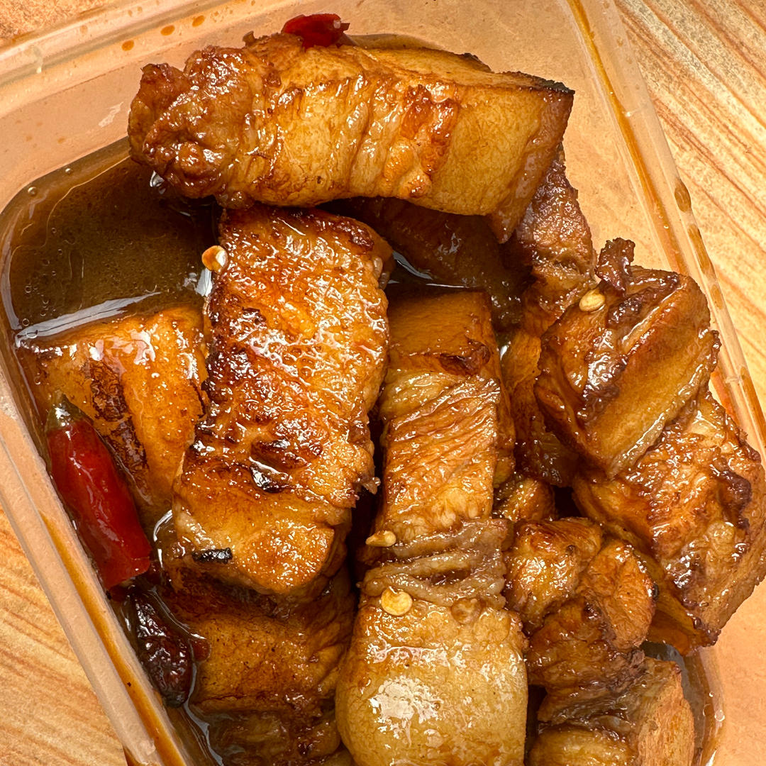 砸到肥肉了