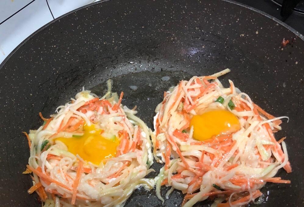 小吃糕点-蔬菜鸡蛋饼