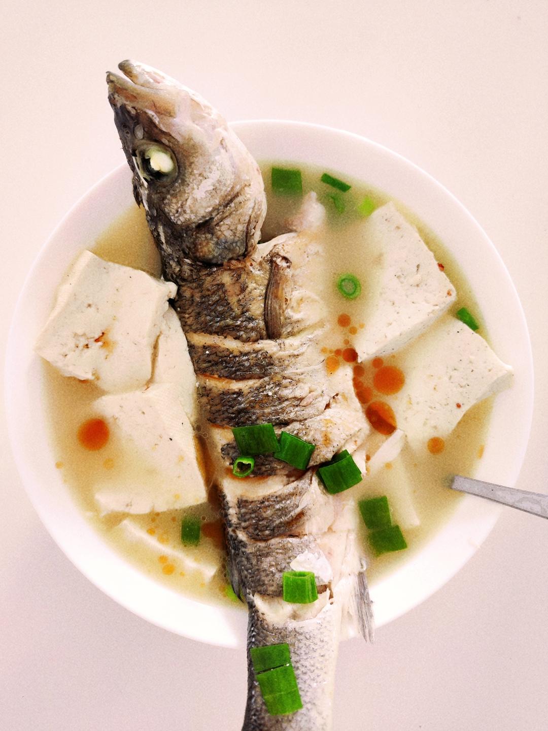 豆腐鲫鱼汤
