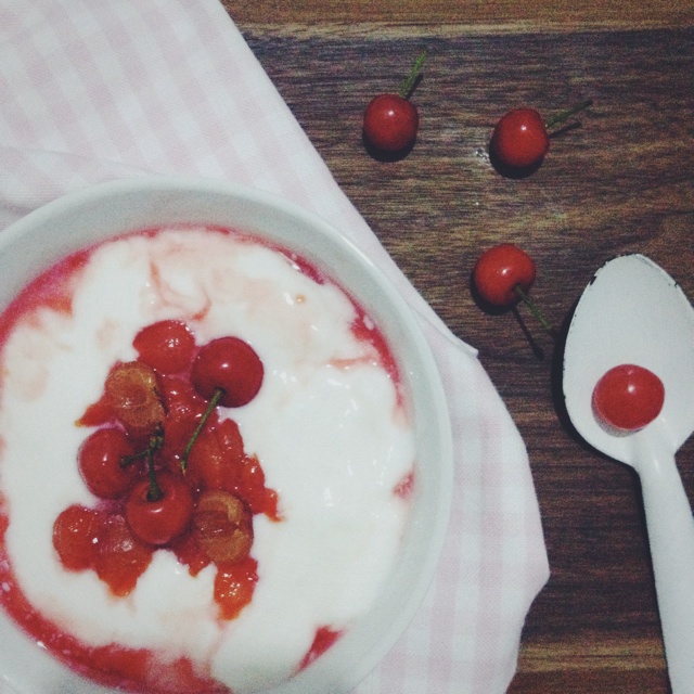 “豪华”酸奶的16款简易topping