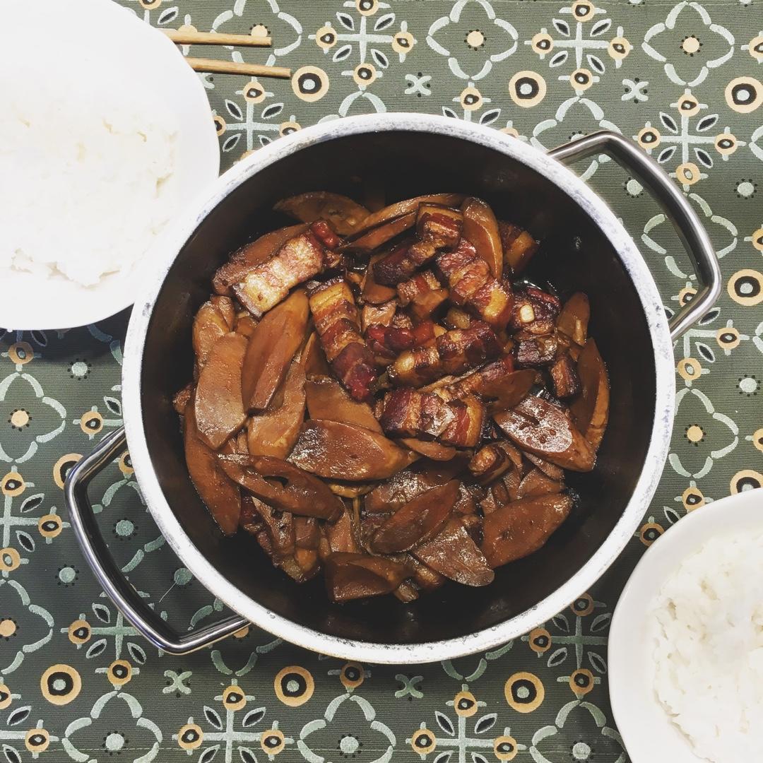 笋尖烧肉，肥而不腻的笋尖烧肉