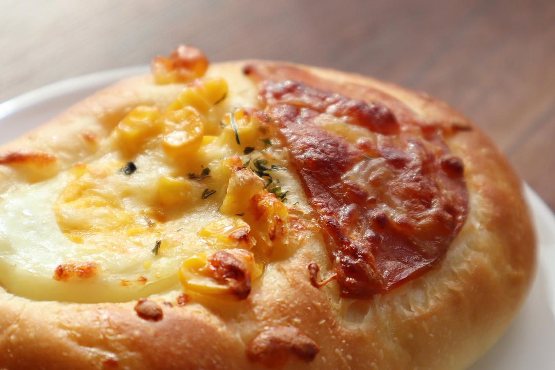 营养鸡蛋芝士面包