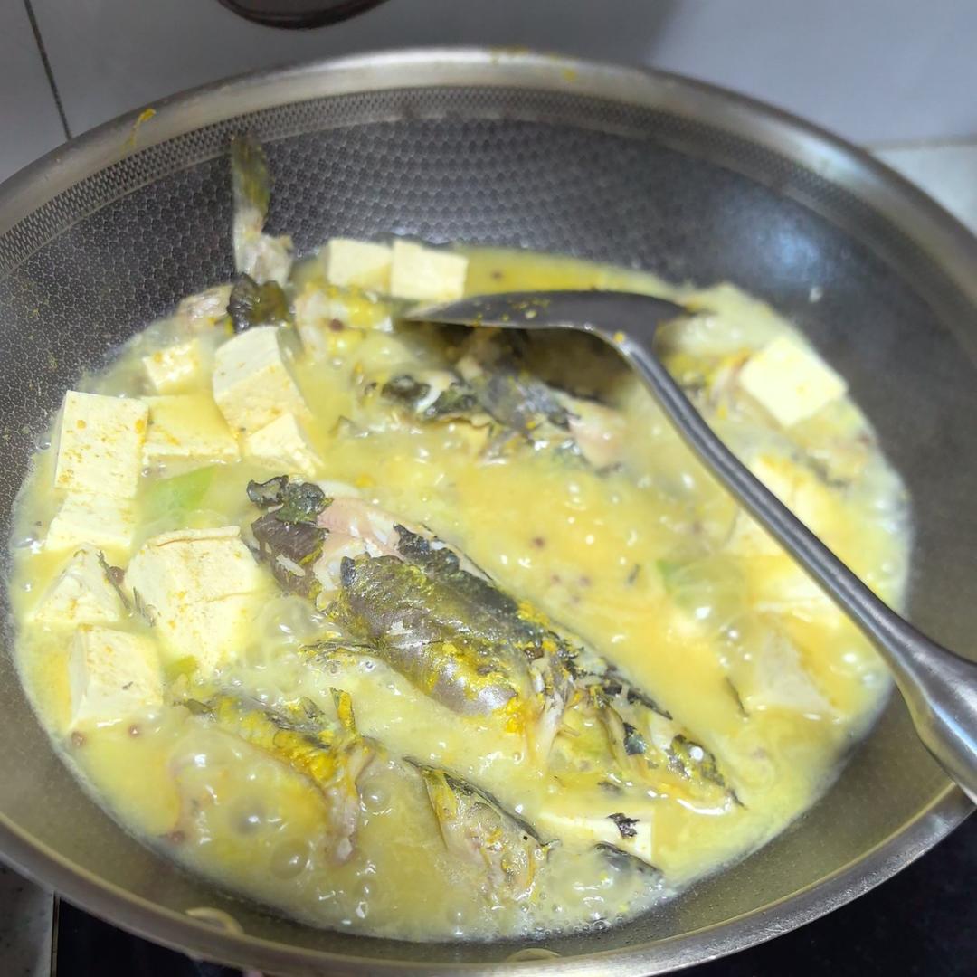 全家人最爱的快手菜—黄辣丁炖豆腐