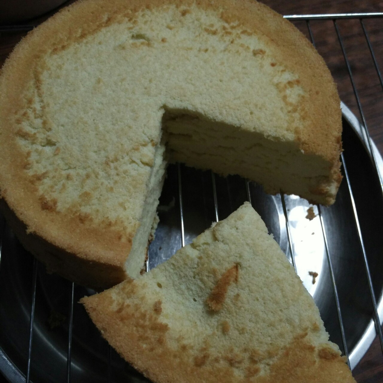 烤箱做蛋糕（戚风蛋糕的做法）