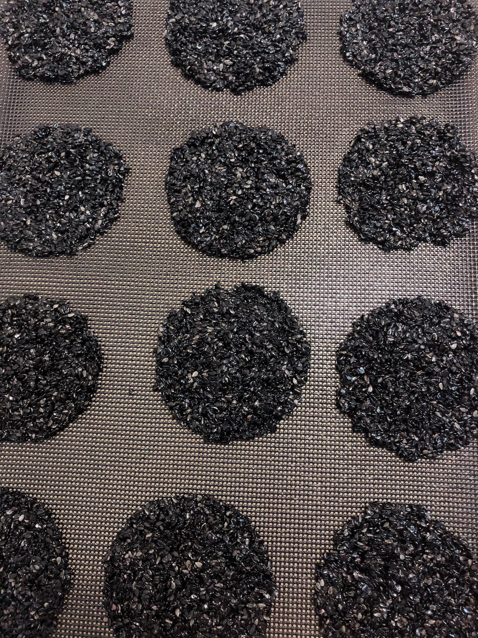 健康黑芝麻薄饼（仅需三步）