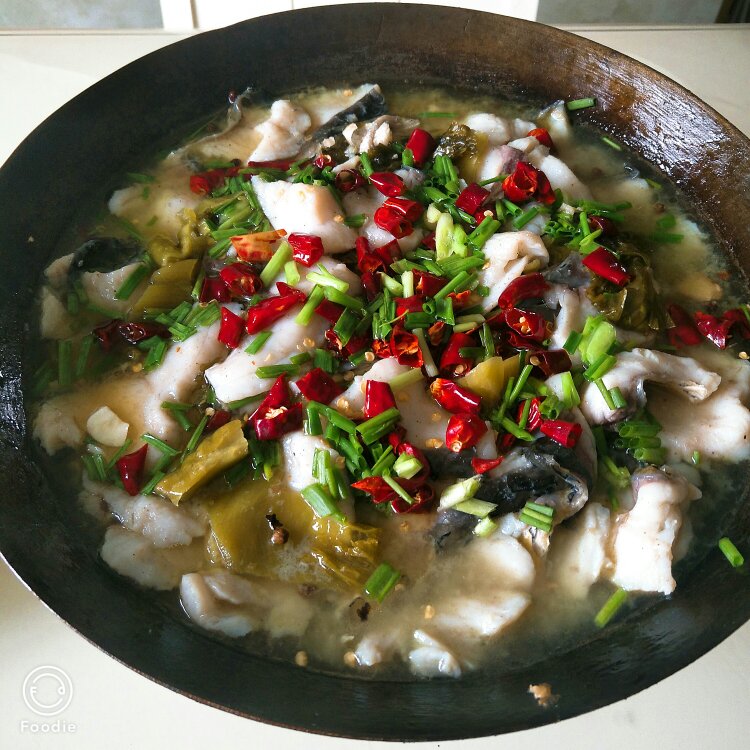 酸菜鱼 Boiled Fish with Sichuan Pickles