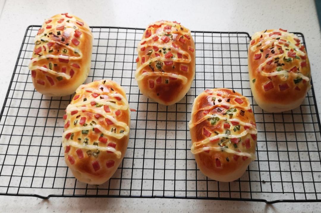 香葱火腿肉松面包