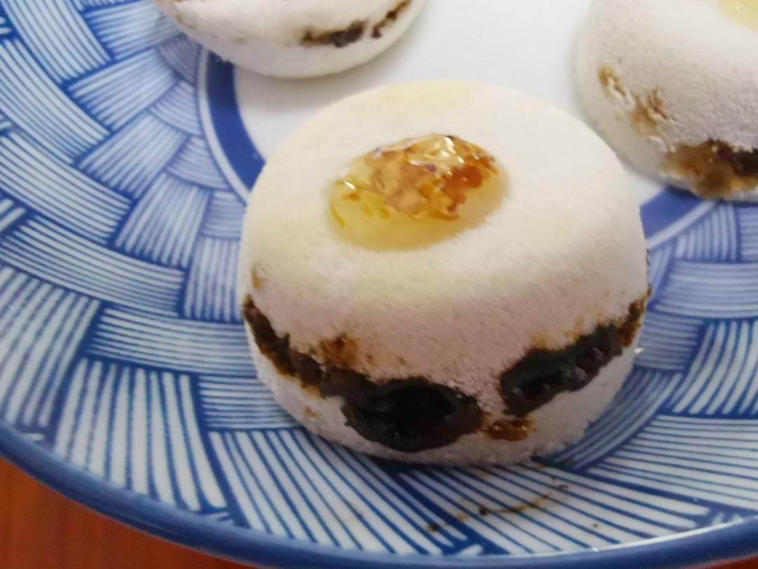 蒸米糕、大米糕、松糕？（80年代学校门口）