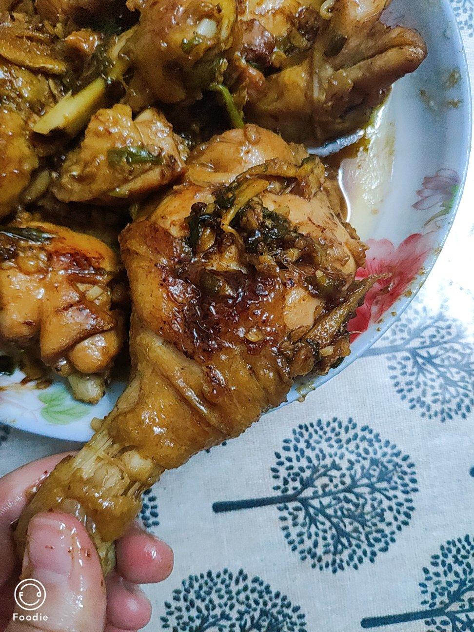 🔥好吃到飙泪的秘汁多汁蒜香鸡腿，鲜嫩到流口水。