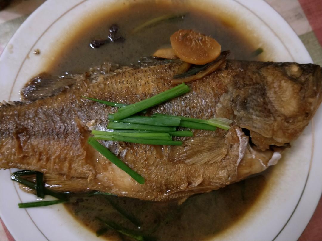红烧鲈鱼
