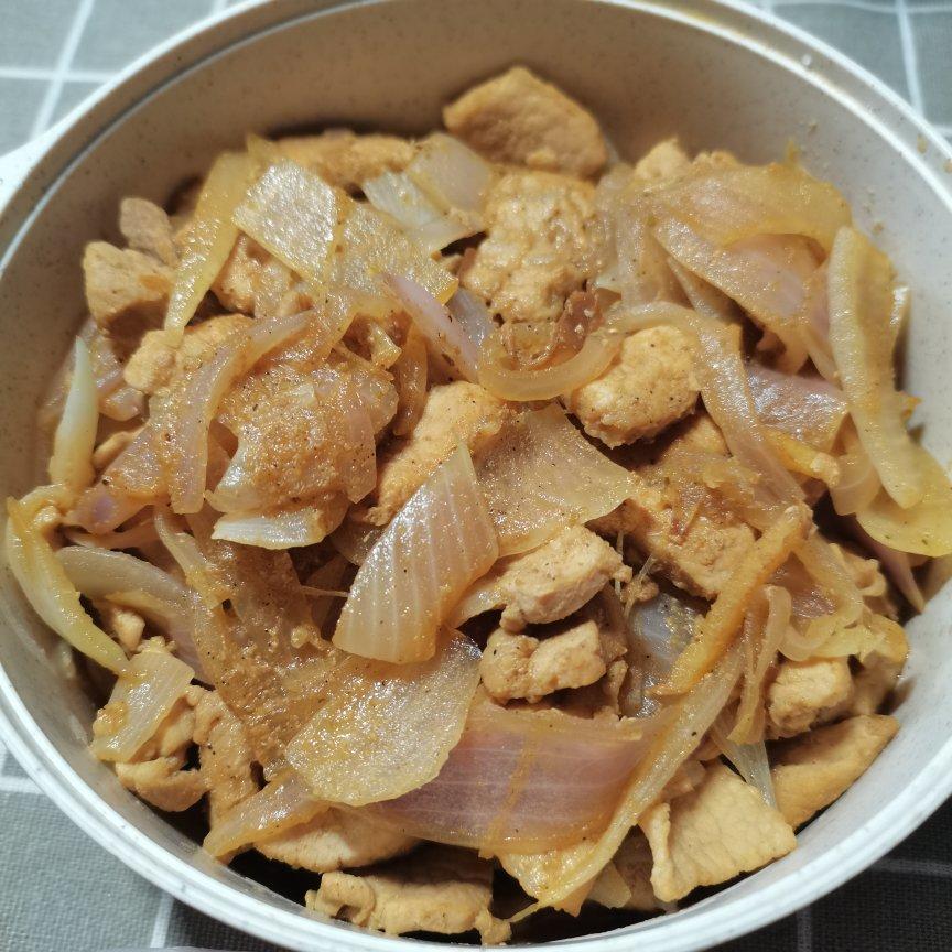 洋葱炒猪肉