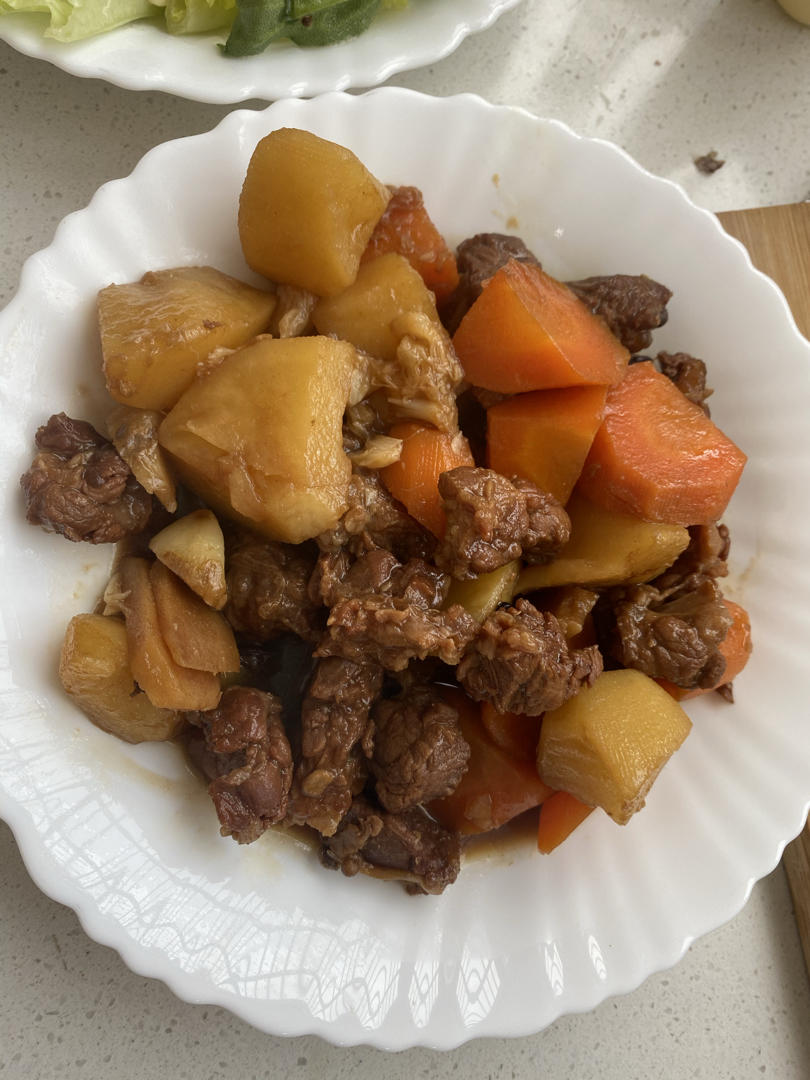 牛肉炖土豆