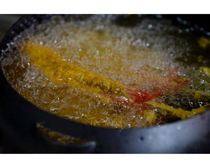 果香串串虾的做法 步骤7