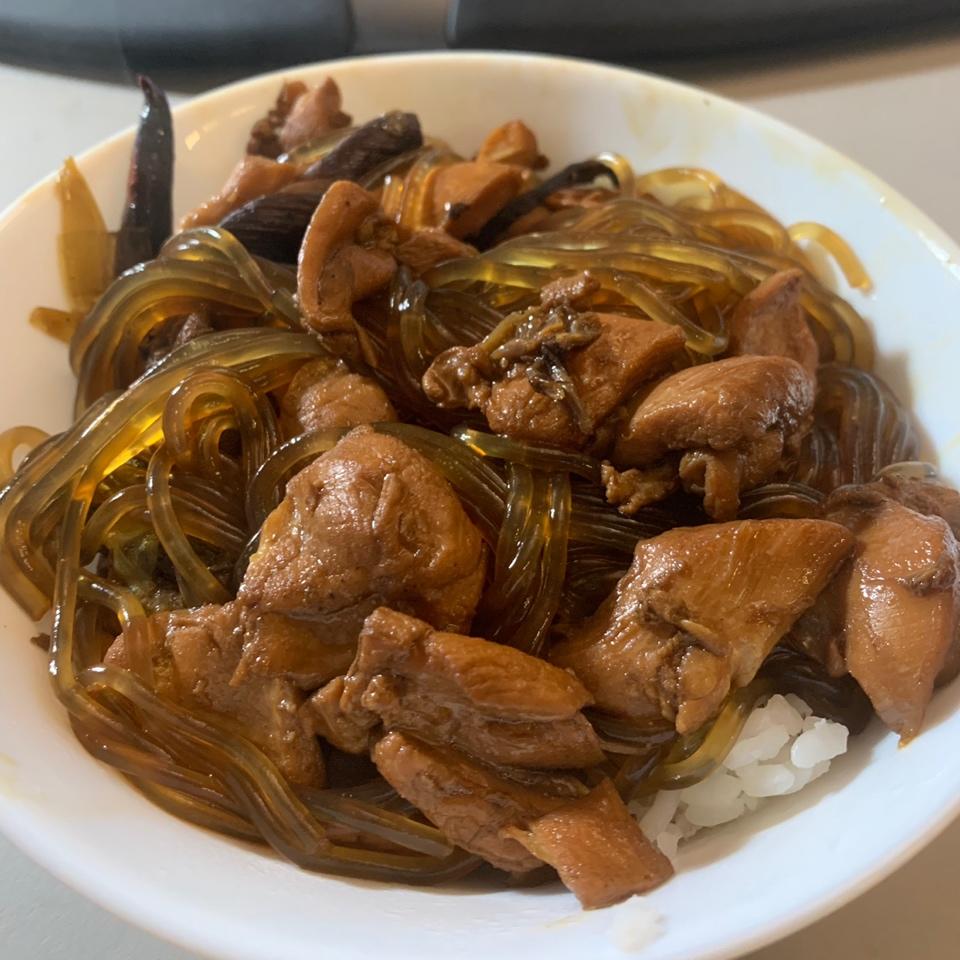小鸡炖蘑菇