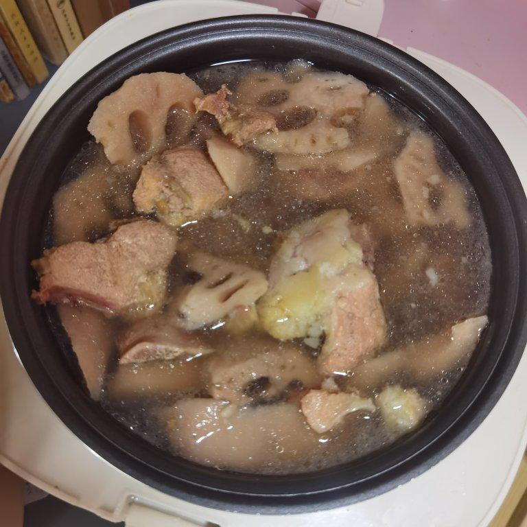 排骨莲藕汤