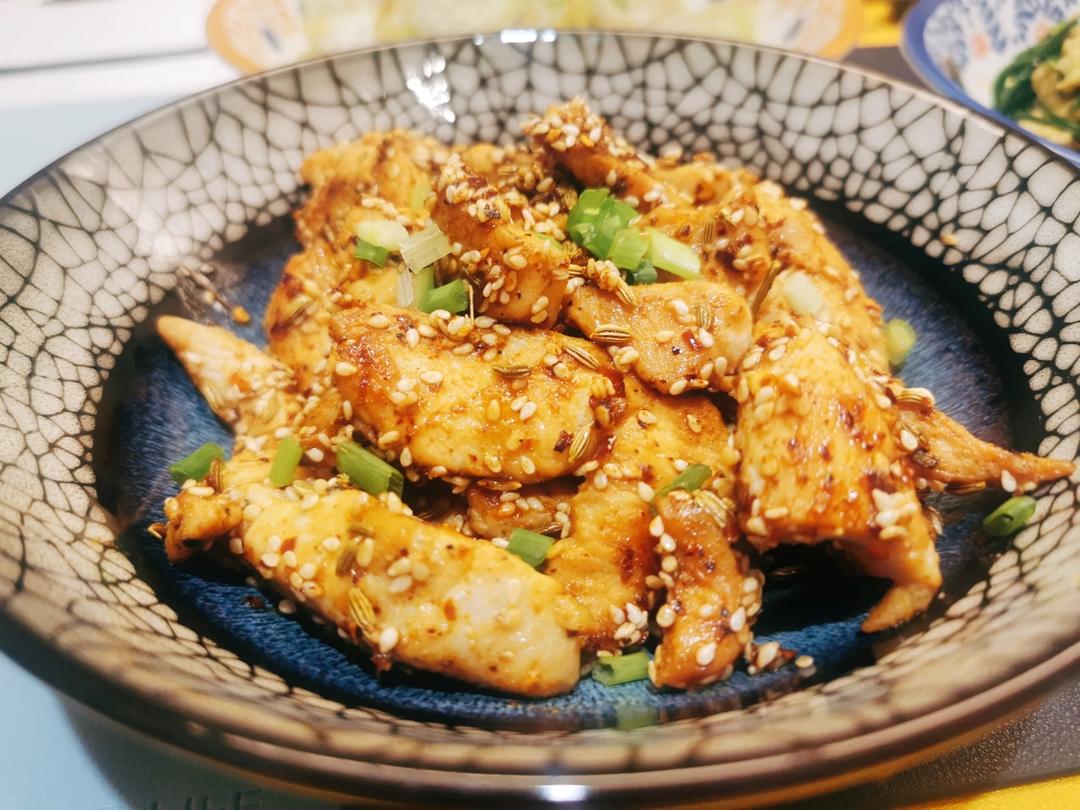 孜然鸡胸肉，低脂低卡好吃无压力。