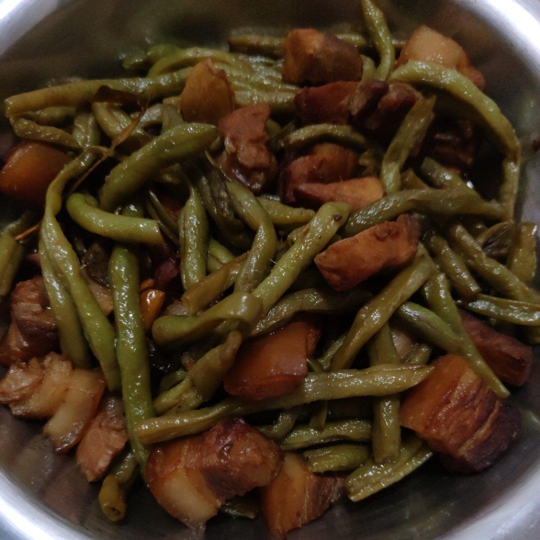 红烧肉炖豆角（绝对下饭）
