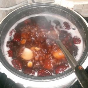 红豆红枣山药莲子冰糖粥的做法 步骤7