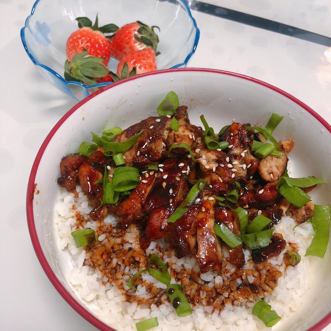 日式照烧鸡排饭