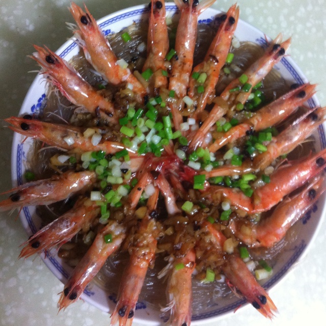 蒜蓉粉丝蒸虾