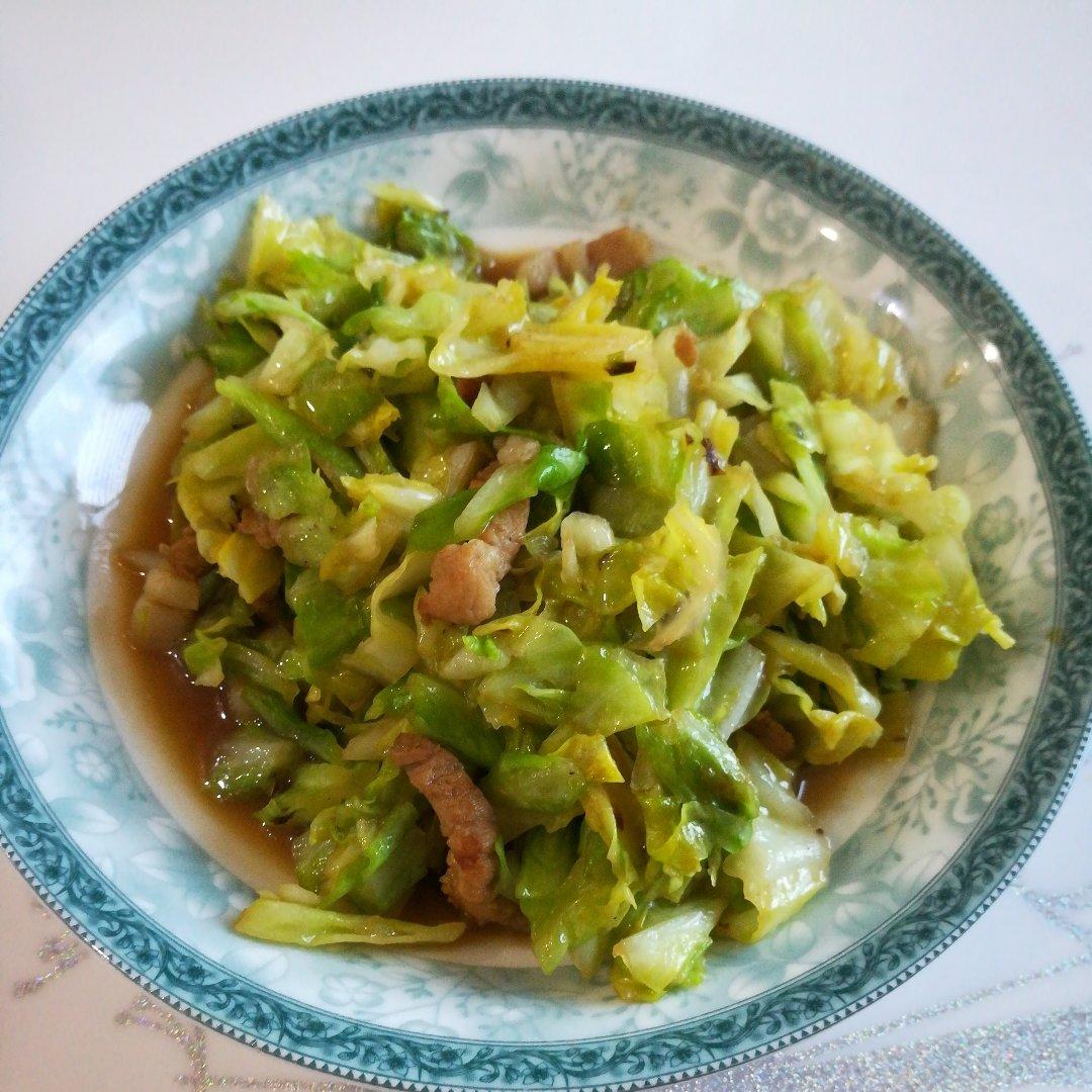 包菜炒肉