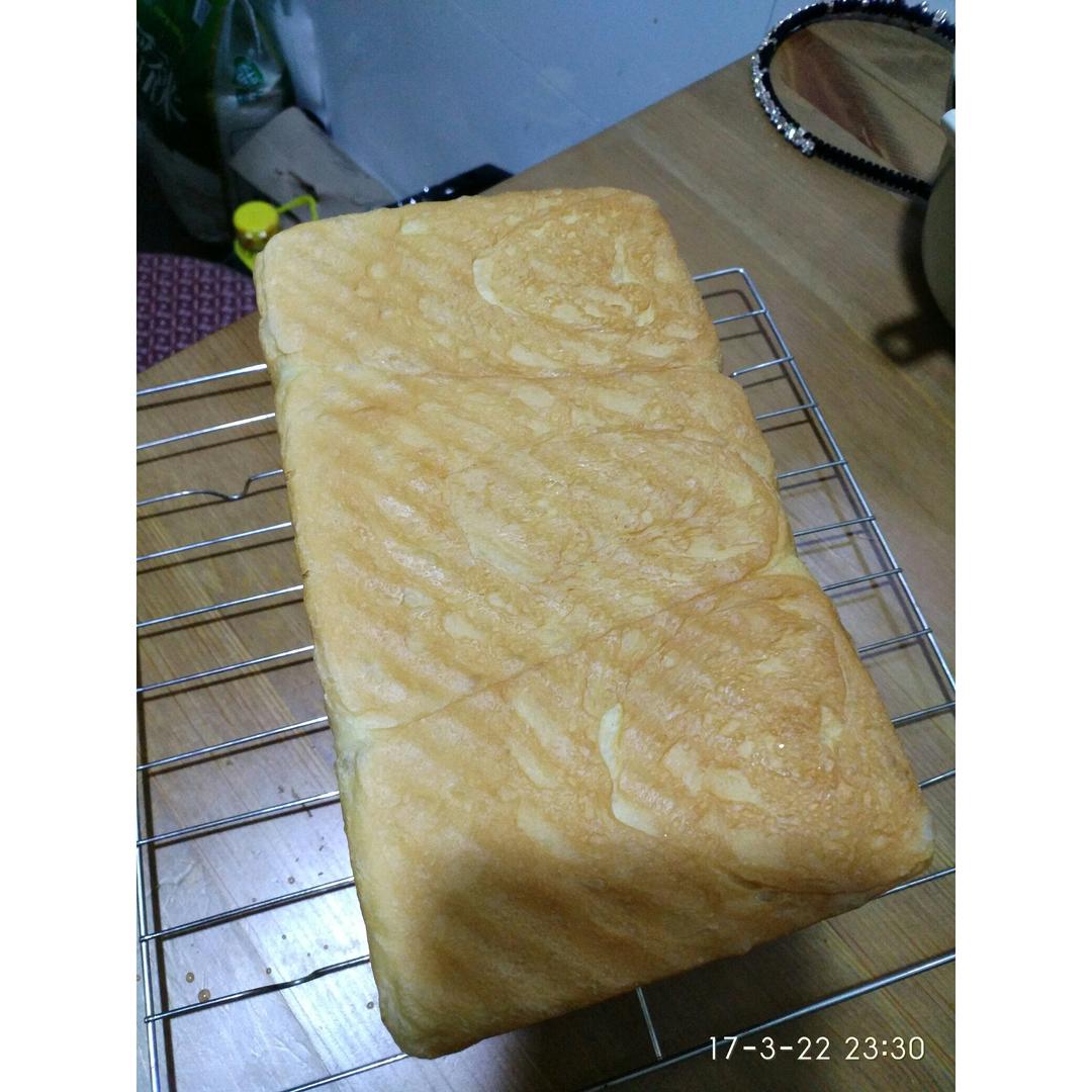 夺命软吐司(๑´ڡ`๑)超软拉丝极速方便的一次发酵吐司