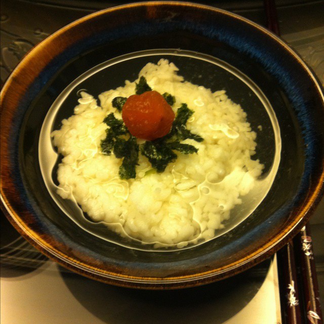 《深夜食堂》梅子茶泡饭