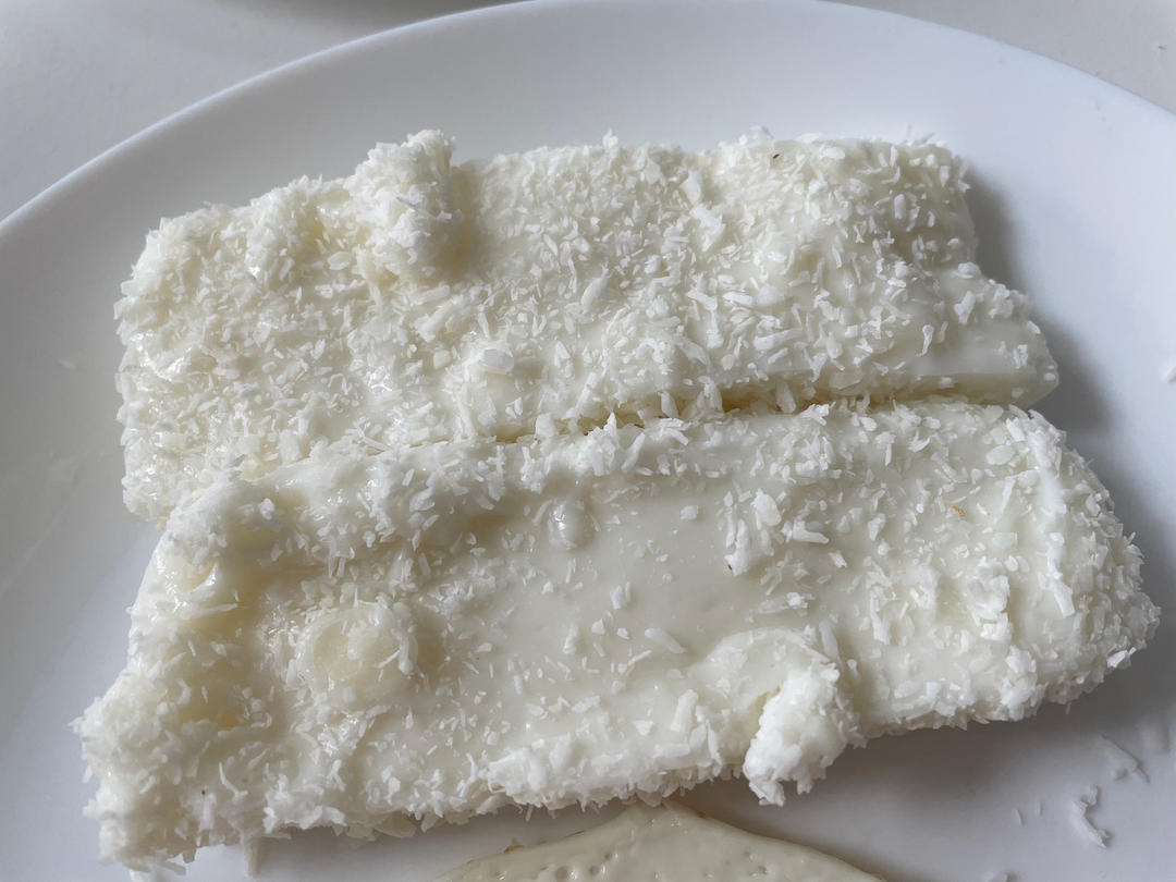 夏日消暑小甜品，椰香奶糕
