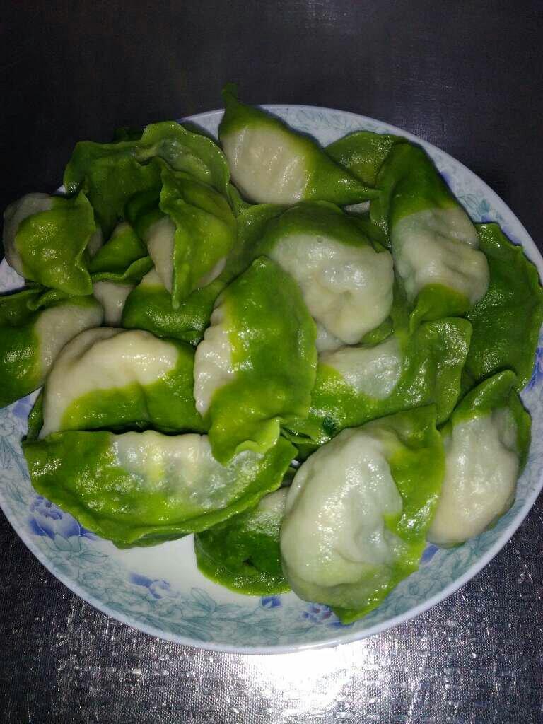 晶晶亮公主做的白菜水饺
