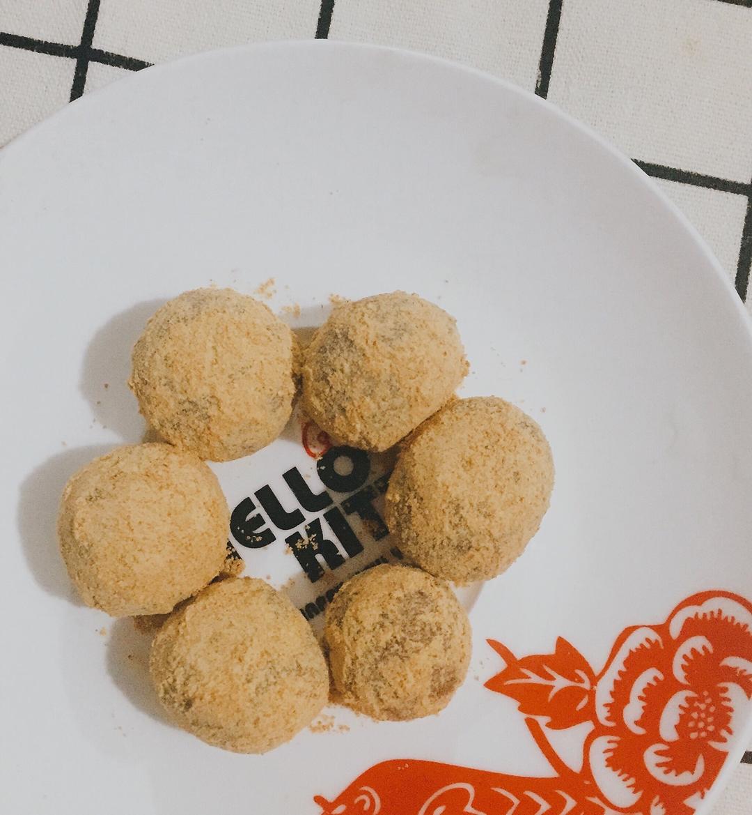 きなこ飴(黄豆粉软糖）