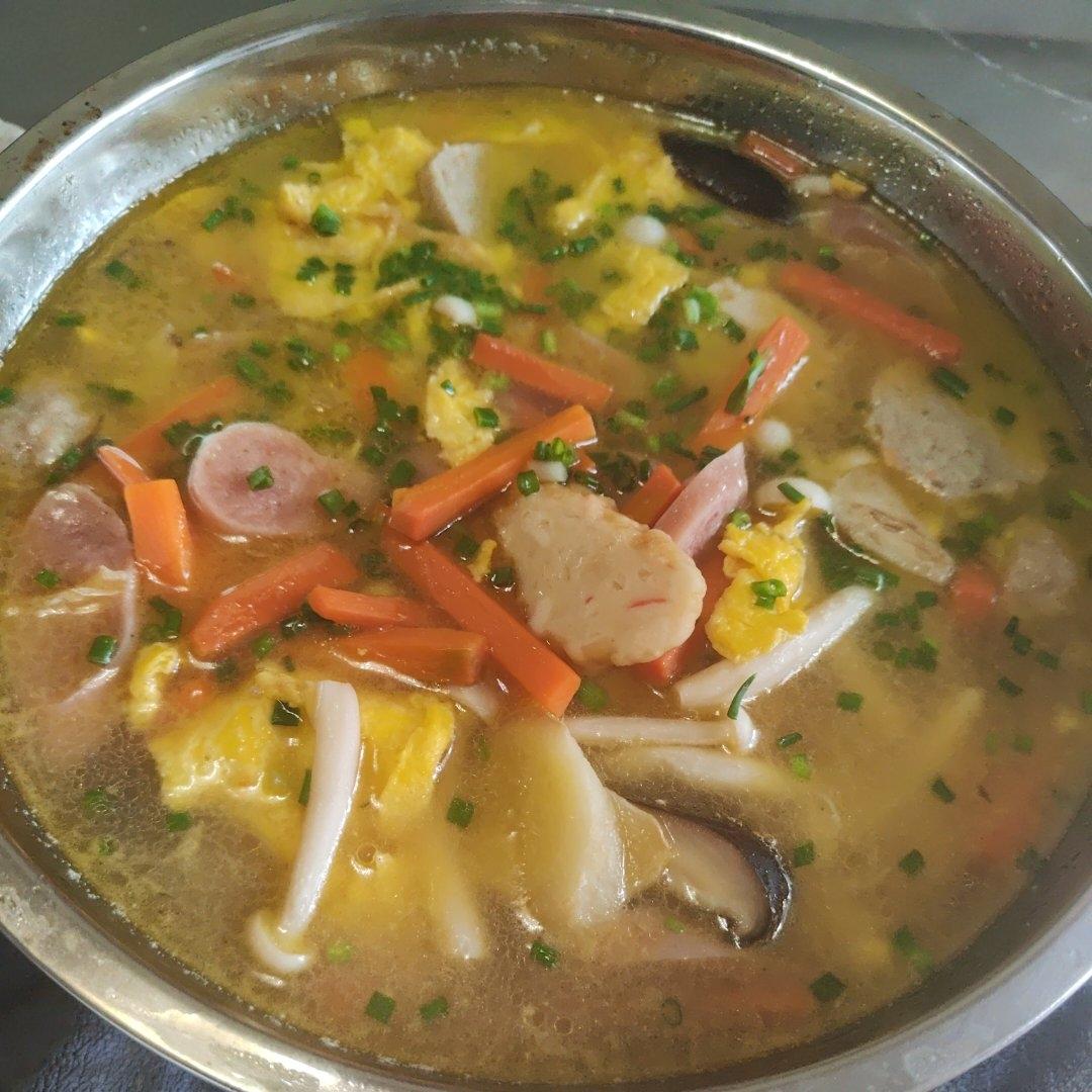 💐美味的白玉菇鸡蛋汤🍲