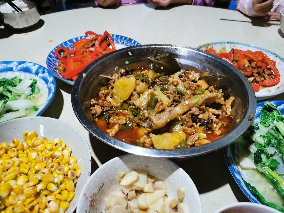 土豆烧鸡（非常下饭哦~）