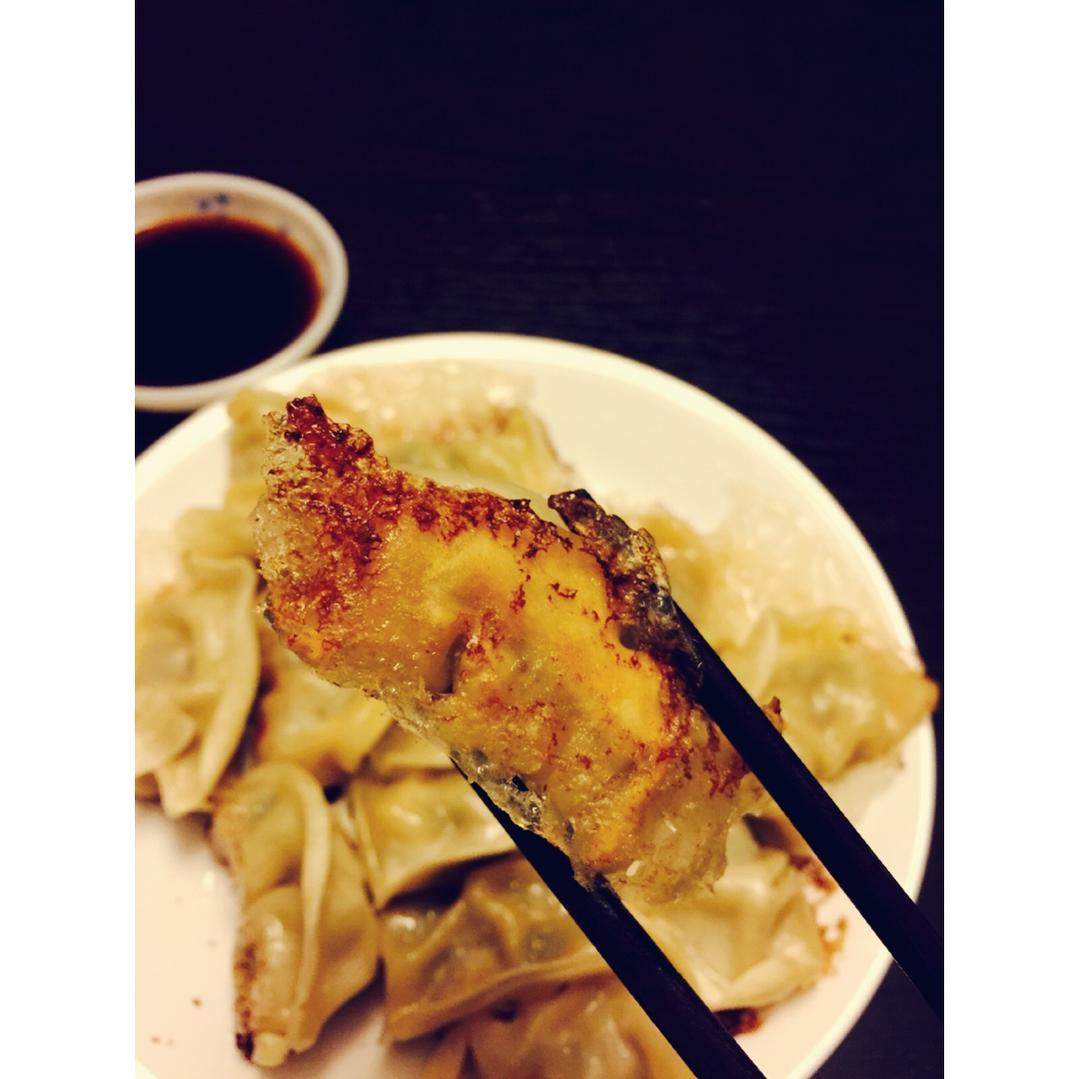 我是一份煎饺（生煎速冻饺）