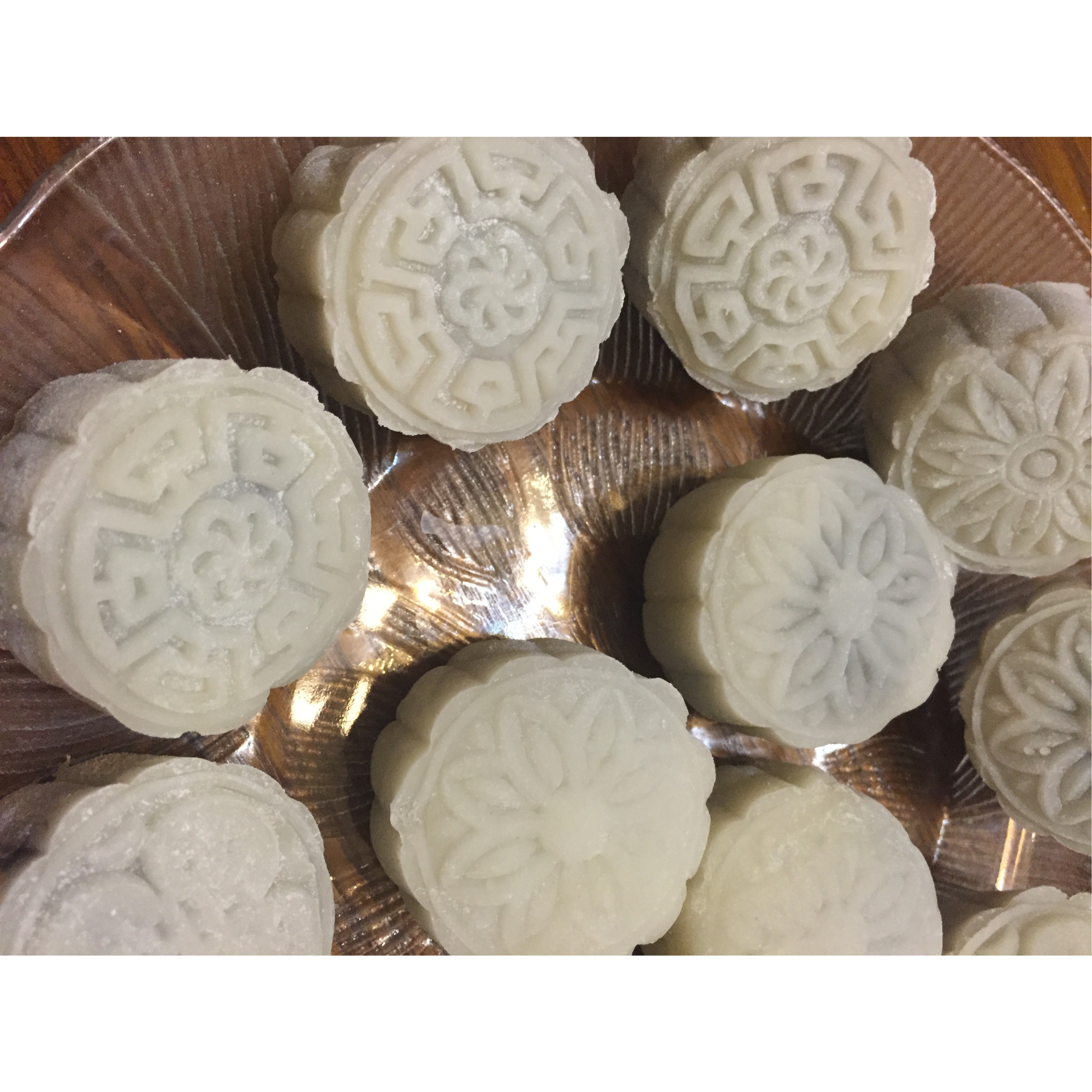 冰皮枣泥馅月饼