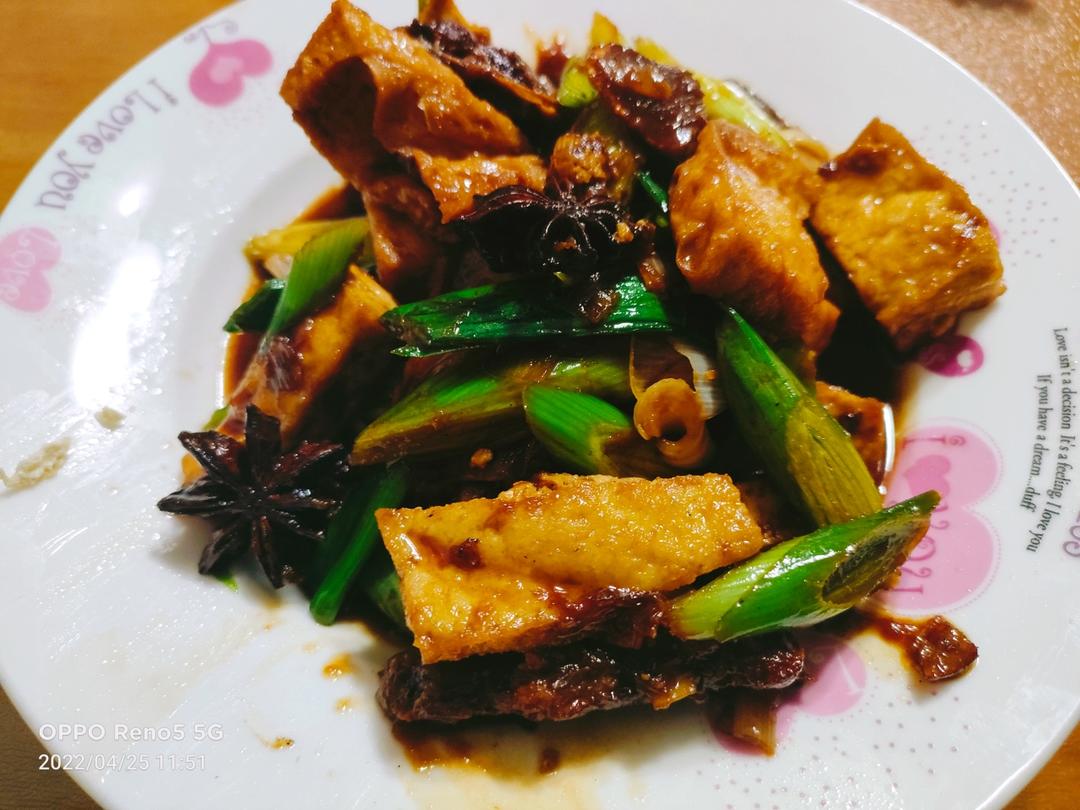 蒜苗炒豆干