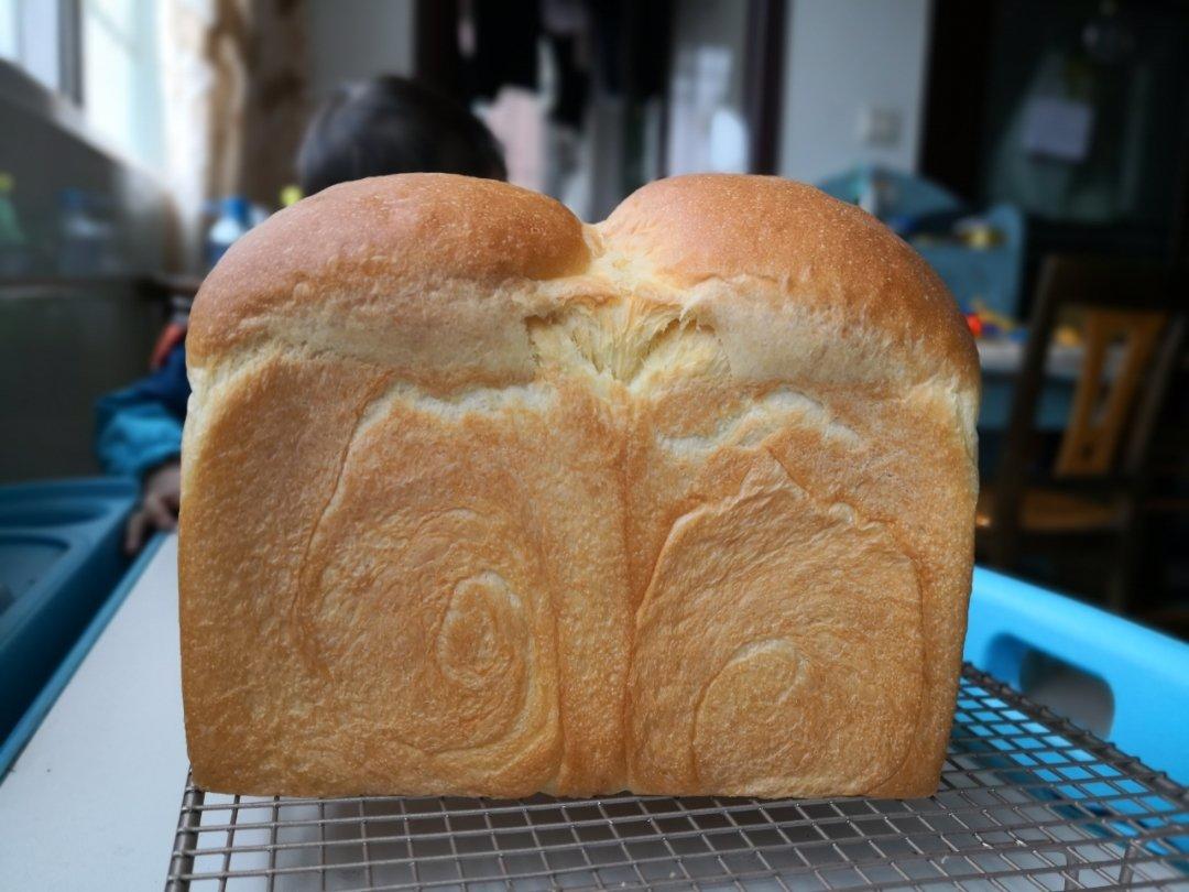 微咸味奶油吐司