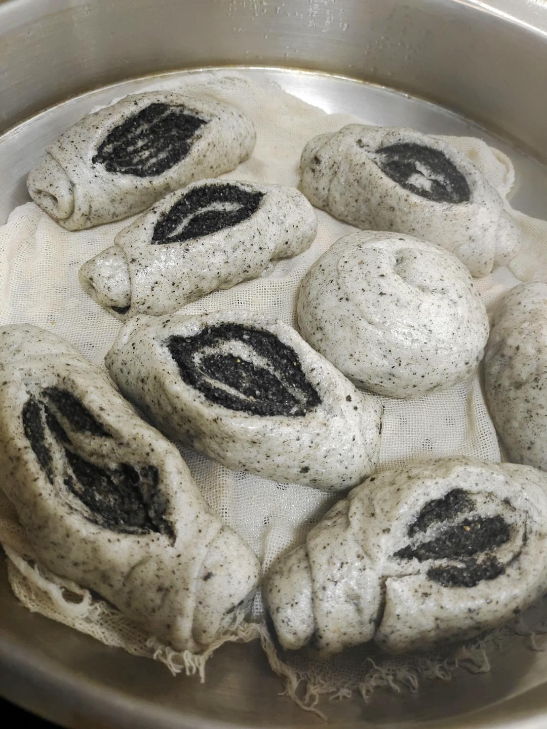 黑芝麻奶酥馒头