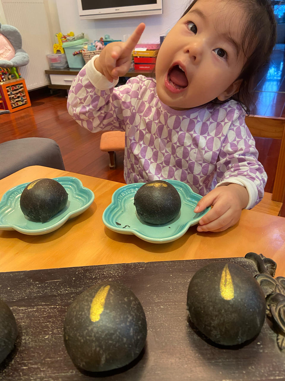 黑金酥