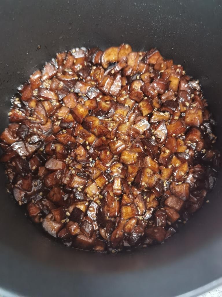 简单版芝麻香菇酱