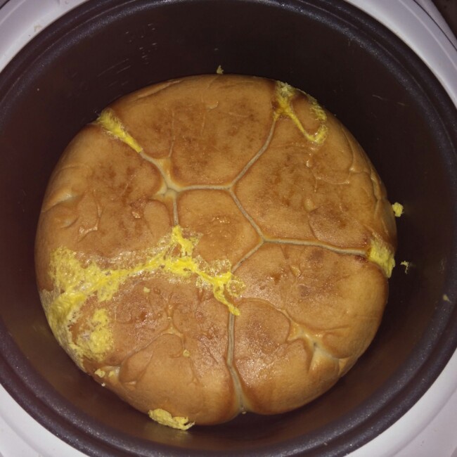 能量炸弹——蛋奶干果大面包(电饭锅版）